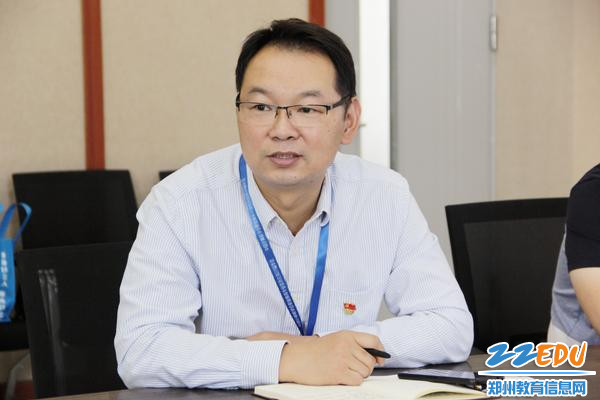 信息技术系主任张克强表决心